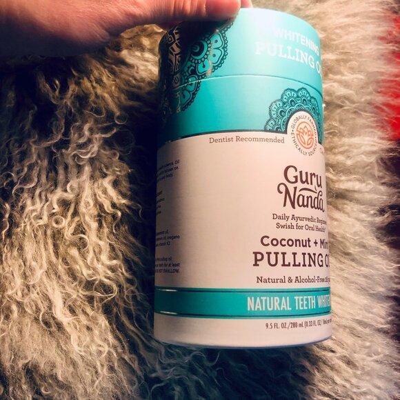 GuruNanda, Whitening Pulling Oil, Coconut + Mint, 28 Pack, 0.4 fl oz each - Picture 5 of 11